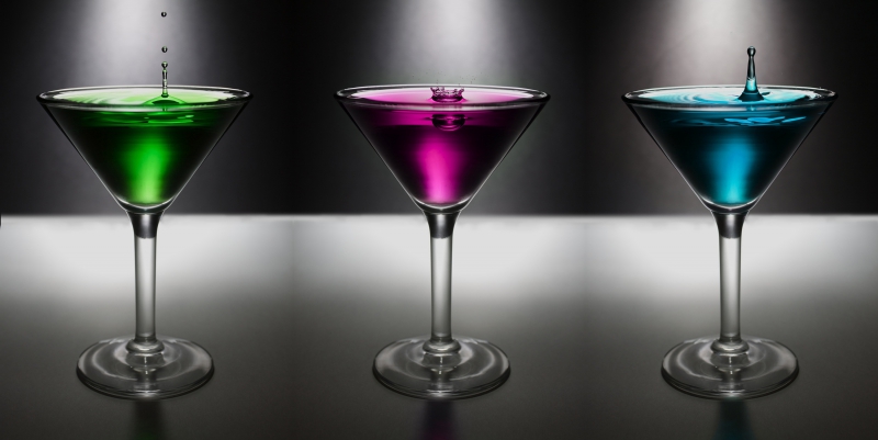 discotheque-SERANON-min_water-drop-glass-bar-celebration-green-832603-pxhere.com